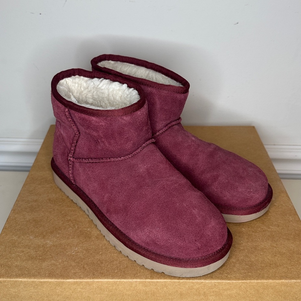 Koolaburra by UGG® Boot (Maroon)
